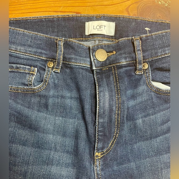 LOFT, high rise straight, size 6, blue jeans - Picture 1 of 6